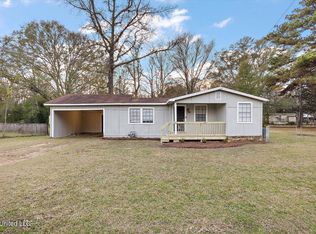 1213 Deeb St, Pearl, MS 39208
