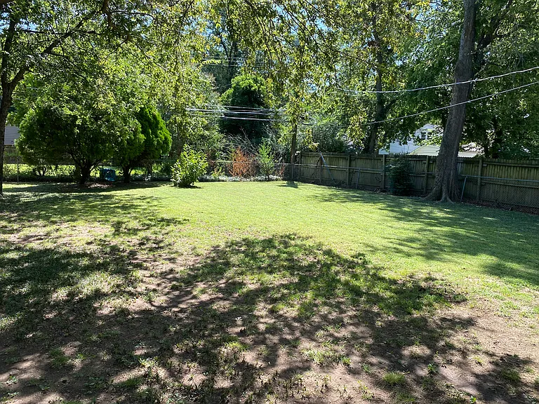 1309 S Urbana Ave — Photo 2