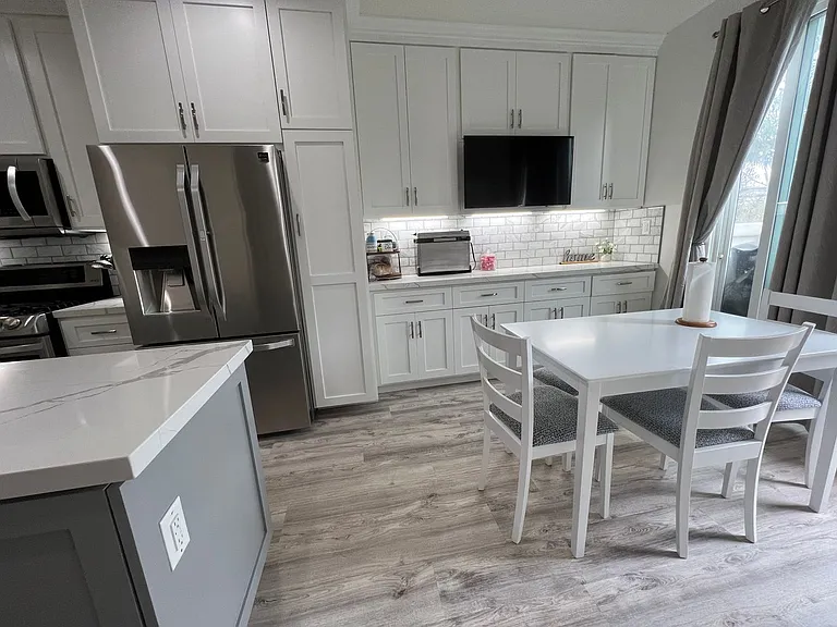 172 Beach Side Ct — Photo 8