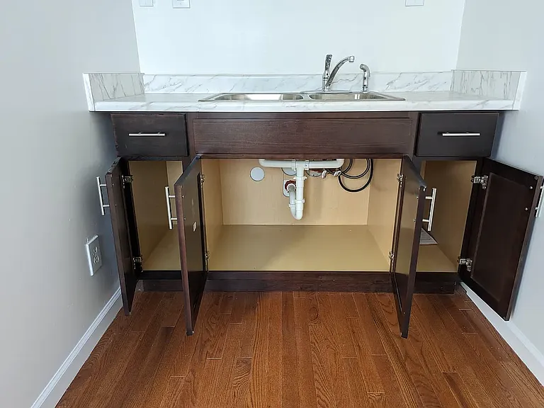 9 Woodland Apartments — Photo 43