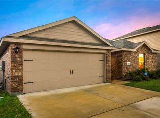 1626 Quest Bridge Rd, Lancaster, TX 75146