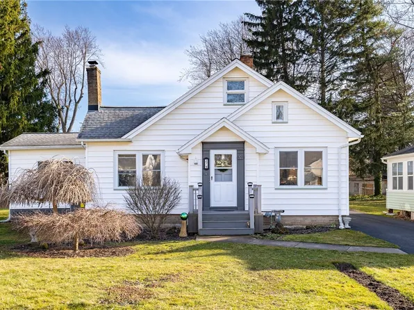 279 Colebourne Rd, Rochester, NY 14609