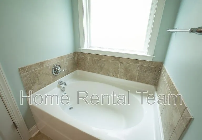 117 Laguna Way — Photo 25
