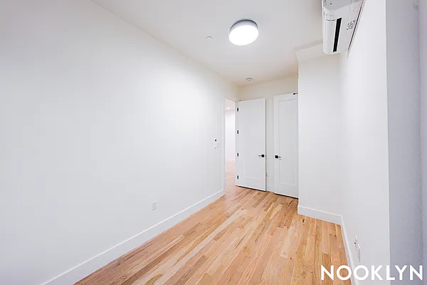 Rented by Nooklyn NYC LLC | media 8