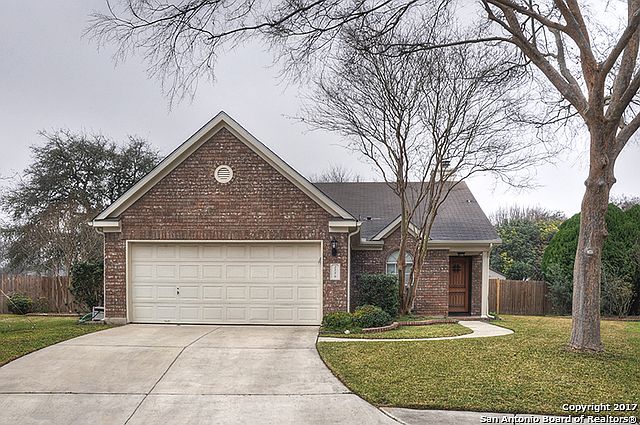 1st image of 2556 Cove Trl