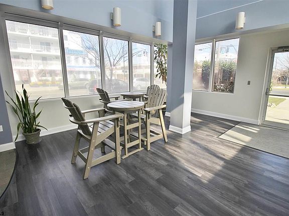 4th image of 901 Ocean Ave #217