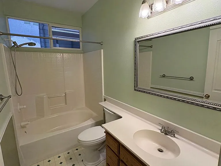 1523 E Monte Vista Ct — Photo 24