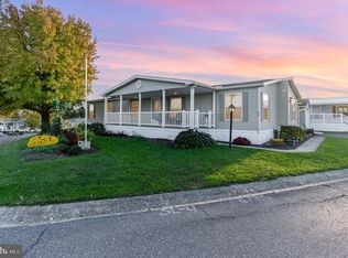 64 Ridgewood Mnr, Manheim, PA 17545
