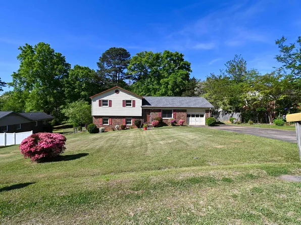 204 York Dr, Gaffney, SC 29340