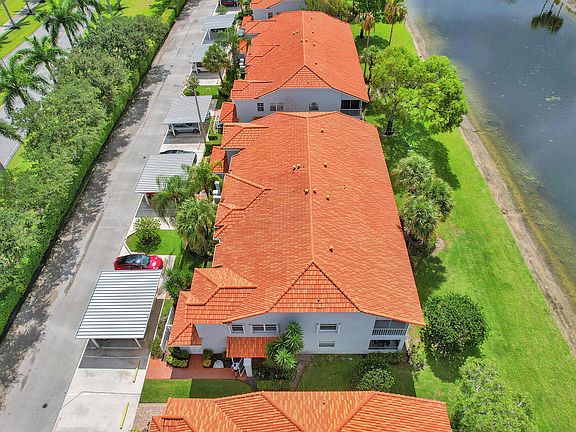 3rd image of 7354 Lake Meadow Way #202
