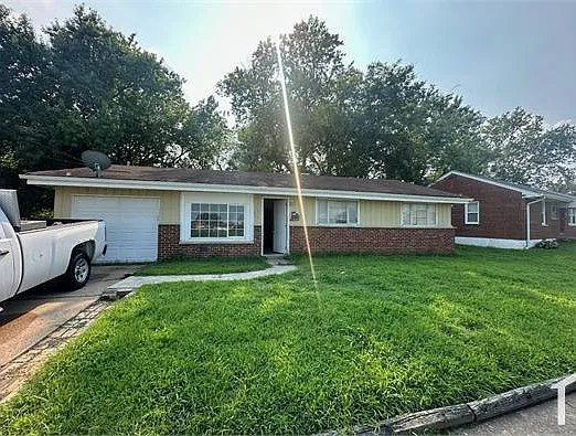 8001 Church Rd — Photo 1