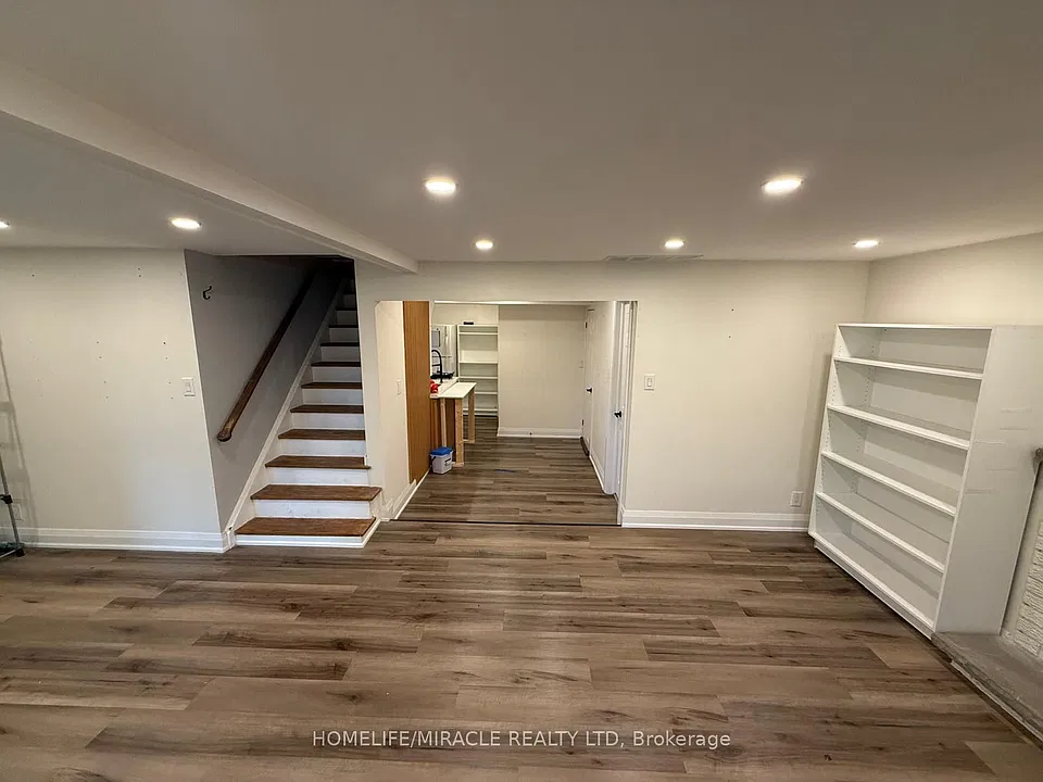 838 Grace St #BASEMENT