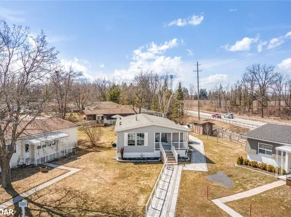 6 Mall Sq, Innisfil, ON L9S 1R6