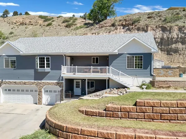 1302 Saint Cloud St, Rapid City, SD 57701
