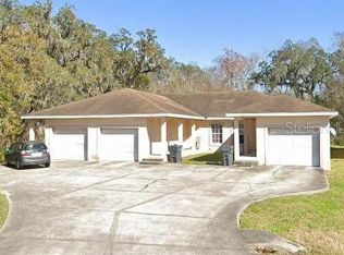 865 Fox Lake Dr, Lakeland, FL 33809