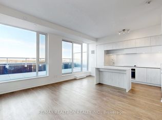 6 David Eyer Rd #915, Richmond Hill, ON L4S 0N5