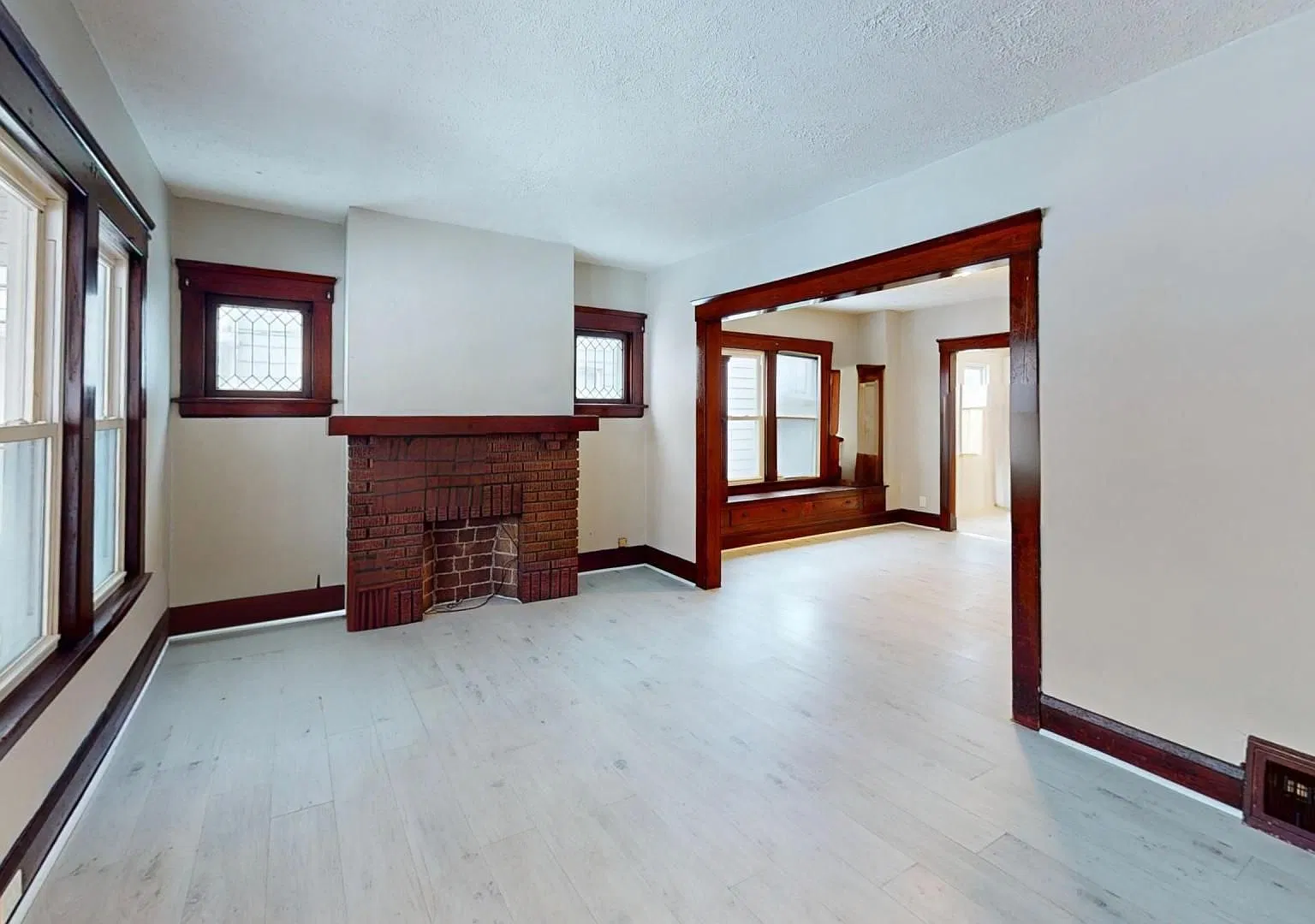 11505 Florian Ave — Photo 1