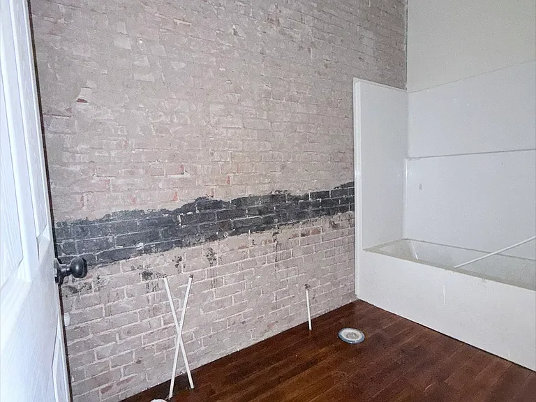 103 E Excelsior St #1 — Photo 4