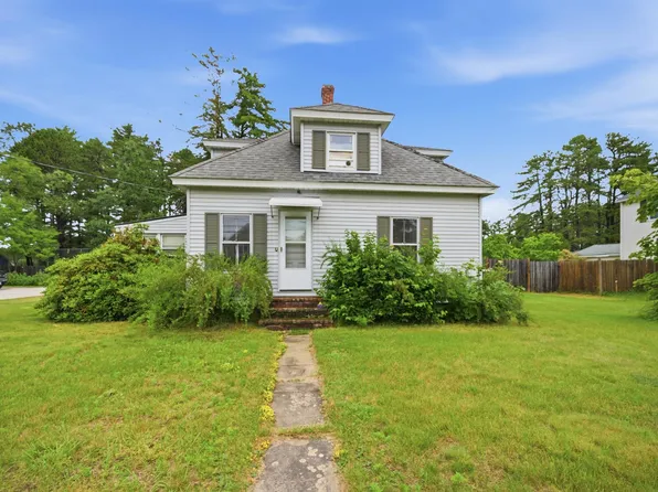 57 Pembroke Road, Concord, NH 03301