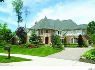 1823 Arlington Rd, Westlake, OH 44145