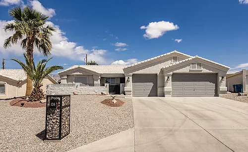126 Nelson Ln Photo 1