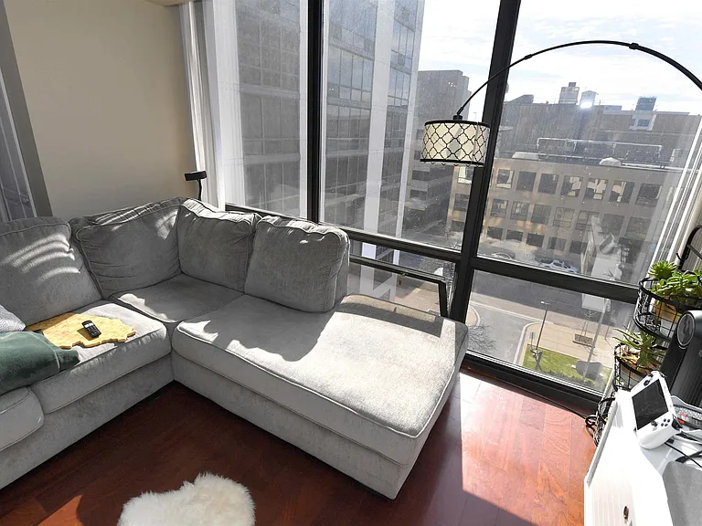 125 SW Jefferson Ave #W6B — Photo 5