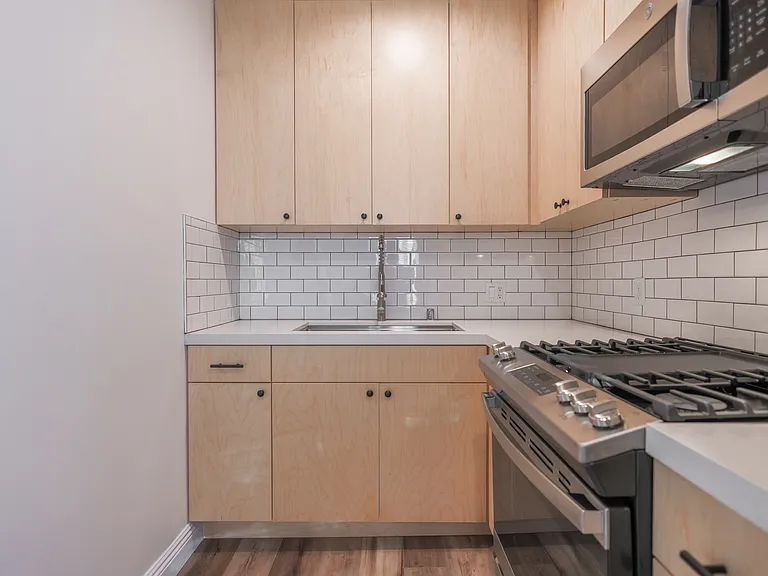 923 1/2 N Stanley Ave #923-1/2 — Photo 15