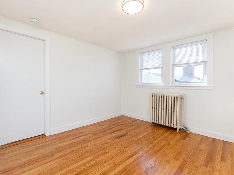 310 Forest St #2 — Photo 9