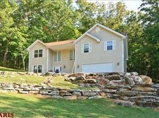 2120 Heather Dr, Lake Sherwood, MO