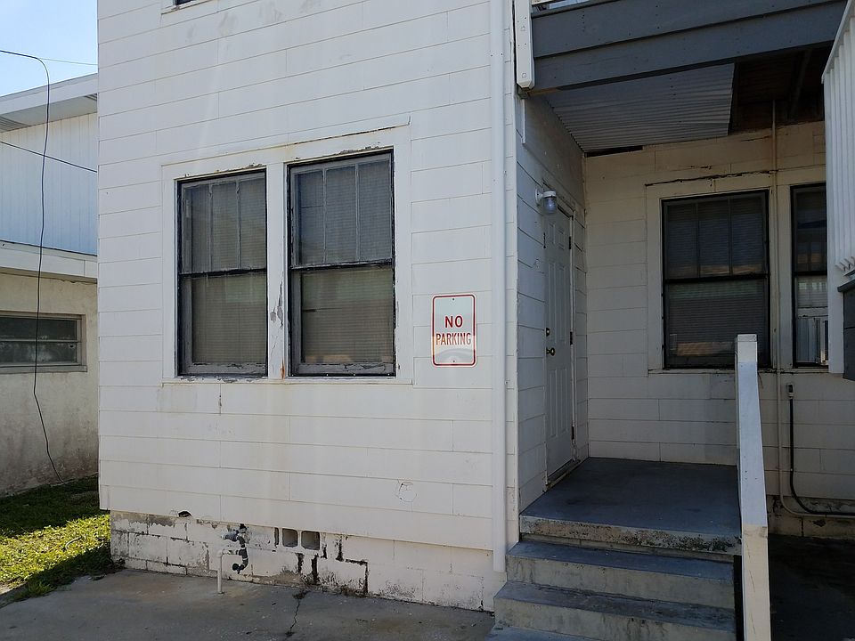 2nd image of 40 Bay Esplanade APT 6
