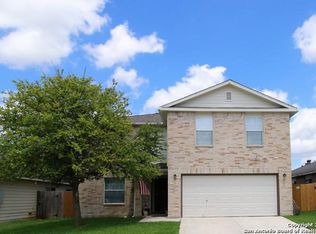 132 Crest Blf, Cibolo, TX 78108