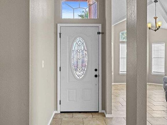4th image of 12181 Dos Rios Dr