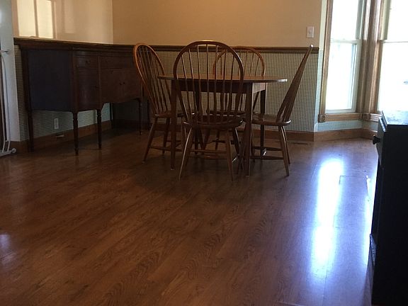 3rd image of 330 W River St
