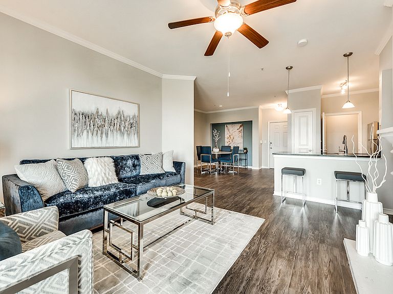 Hue at Cityplace Apartment Rentals - Dallas, TX | Zillow