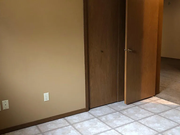 4300 S Arden Ave — Photo 18