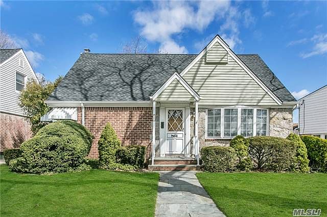 1st image of 101 Devonshire Dr