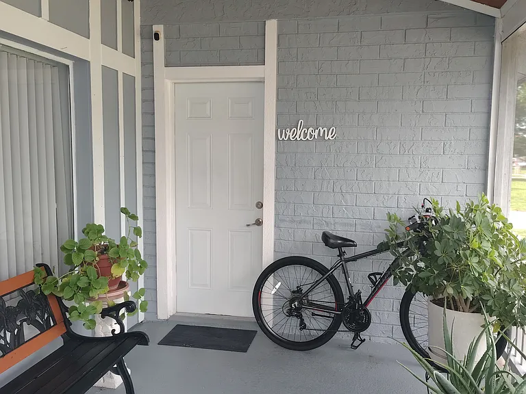 10128 Crown Ct #1 — Photo 7