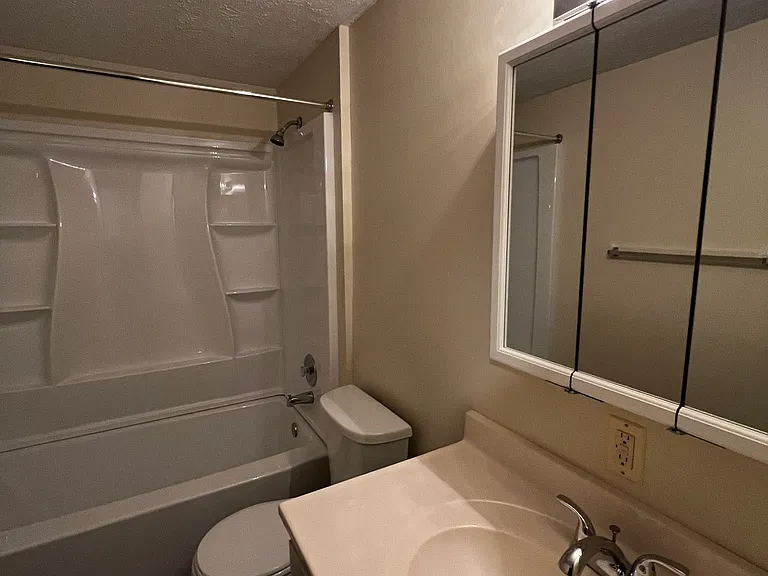 351 Harding Ave NW #1 — Photo 18