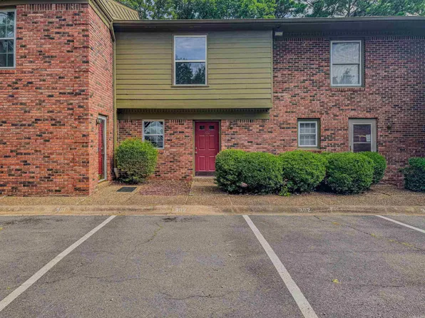 504 Green Mountain Dr APT 302, Little Rock, AR 72211