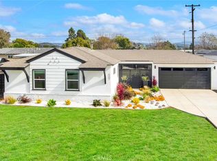 557 S Rosalind Dr, Orange, CA 92869