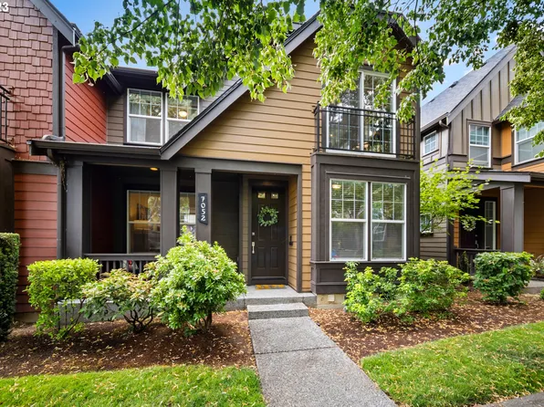 7052 NE Stonewater St, Hillsboro, OR 97124