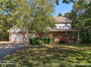 105 Woodlou Ln, Rogers, AR 72756