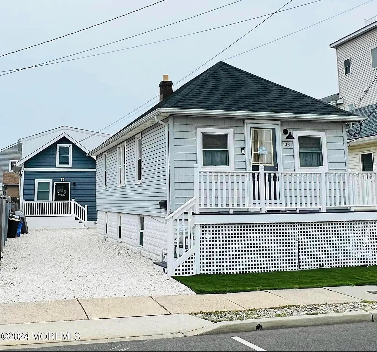 123 Franklin Avenue photo 1