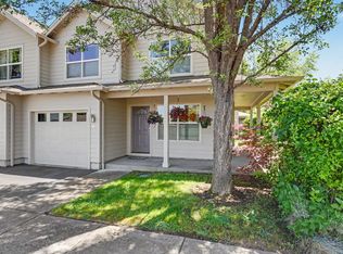 228 Talent Ave APT 4, Talent, OR 97540