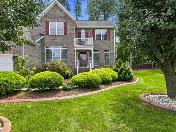 4106 Clovelly Dr, Greensboro, NC 27406