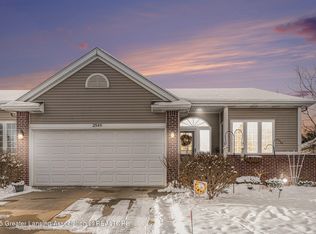 2545 Limerick Cir #8, Holt, MI 48842