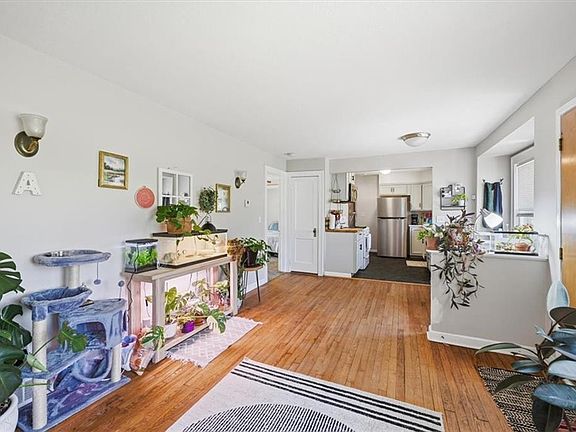 5th image of 544 S 68th St