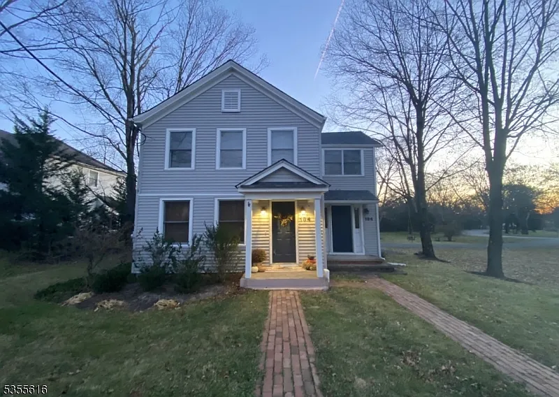 184 S Maple Ave photo 1
