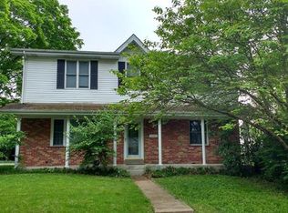 9900 Kenyon Ct, Saint Louis, MO