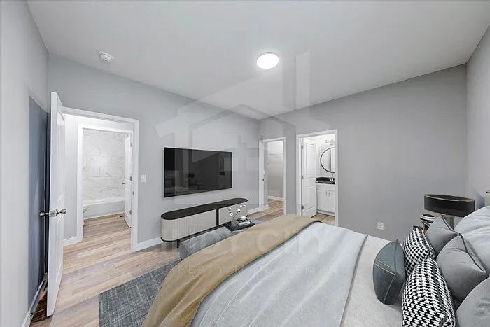 2751 Guilford Ave #B — Photo 15